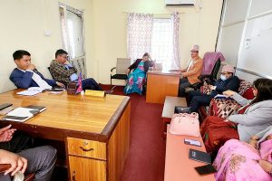 एक वर्षपछि माओवादी संसदीय दलको छलफल: नेता फेर्नुअघि ‘इन्चार्ज’ परिवर्तनको शर्त