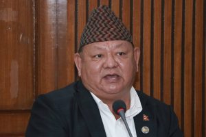 सहिद दशरथ चन्द विश्वविद्यालयलाई तीन सय बेडको स्वीकृति दिन सांसद आलेको आग्रह