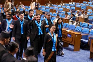 आज पनि  सदनमा रास्वपाको नाराबाजी, बजेटमाथिको छलफल जारी