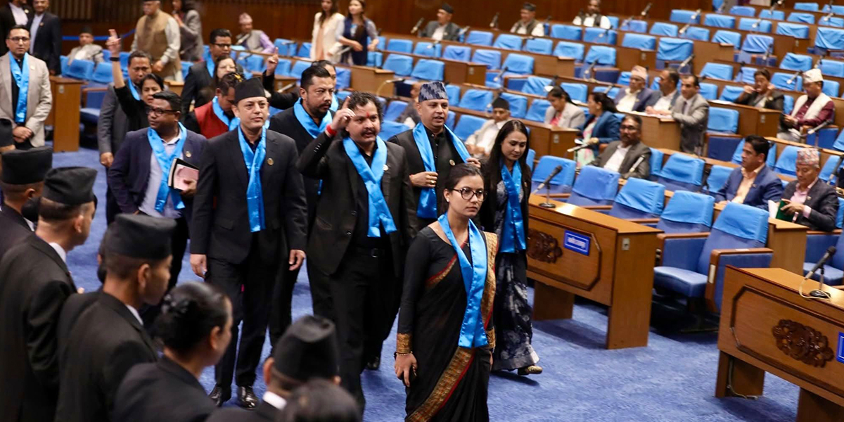 आज पनि सदनमा रास्वपाको नाराबाजी, बजेटमाथिको छलफल जारी