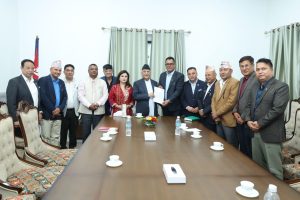 प्रधानमन्त्रीलाई सुनचाँदी व्यवसायीको ध्यानाकर्षण