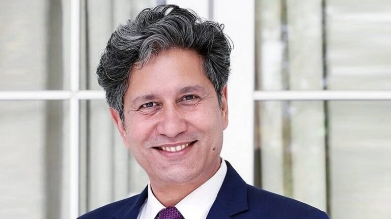 अदालतको आदेशः पत्रकार पाठकलाई पक्रन नपाइने, नेपाल खबर र बिजमान्डुले समाचार हटाउन नपर्ने