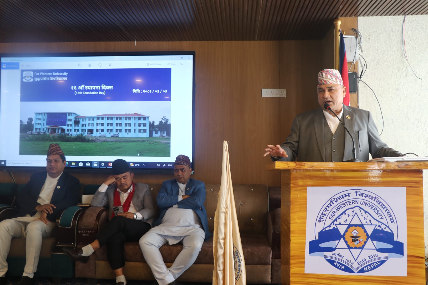 सुदूरपश्चिम विश्वविद्यालयलाई नमूना बनाउन सबैको सहयोग आवश्यक : मुख्यमन्त्री शाह