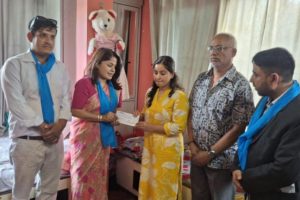 पत्रकार रजकको परिवारलाई रास्वपाले गर्‍यो तीन लाख सहयोग