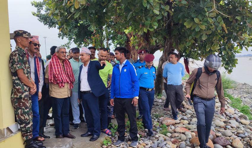 महाकाली नदी किनारका बस्ती जोगाउन बाँध निर्माण हुन्छः गृहमन्त्री लेखक