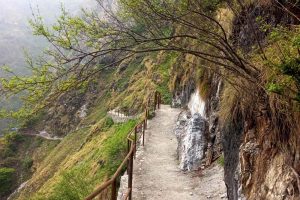 दार्चुलाको अपिमा पर्यटक पुर्‍याउन पदमार्ग निर्माण