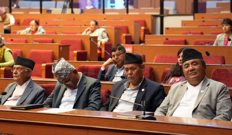 राष्ट्रियसभा बैठकमा मन्त्रीहरू नै निदाएपछि