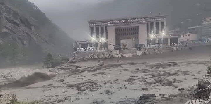 रसुवागढीको बाढीमा ७ जनाको मृत्यु, ५५ जनाको उद्धार