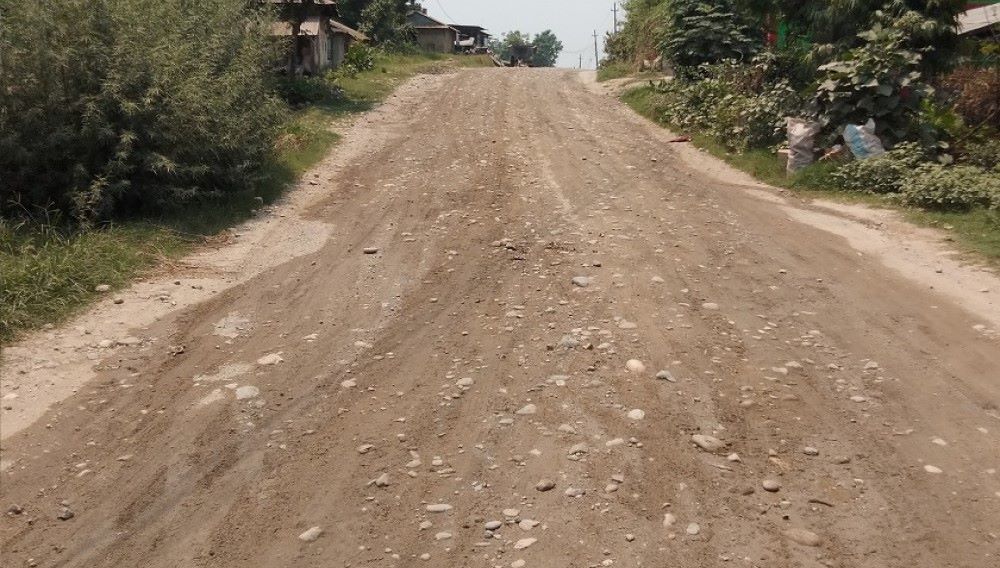 दीर्घकालीन महत्वका सडक सम्पन्न गर्न माग