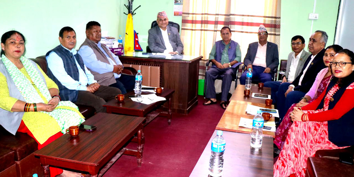 मुख्यमन्त्री शाहले भोलि विश्वासको मत लिँदै, पक्षमा मतदान गर्न कांग्रेस र एमालेको ह्वीप