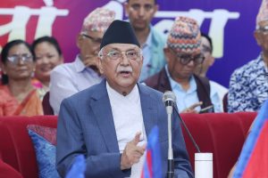 ओलीले नकारे पूर्वराष्ट्रपति एमालेमा फर्किने कुरा, फर्किए पनि काम गर्न नसक्ने जिकिर