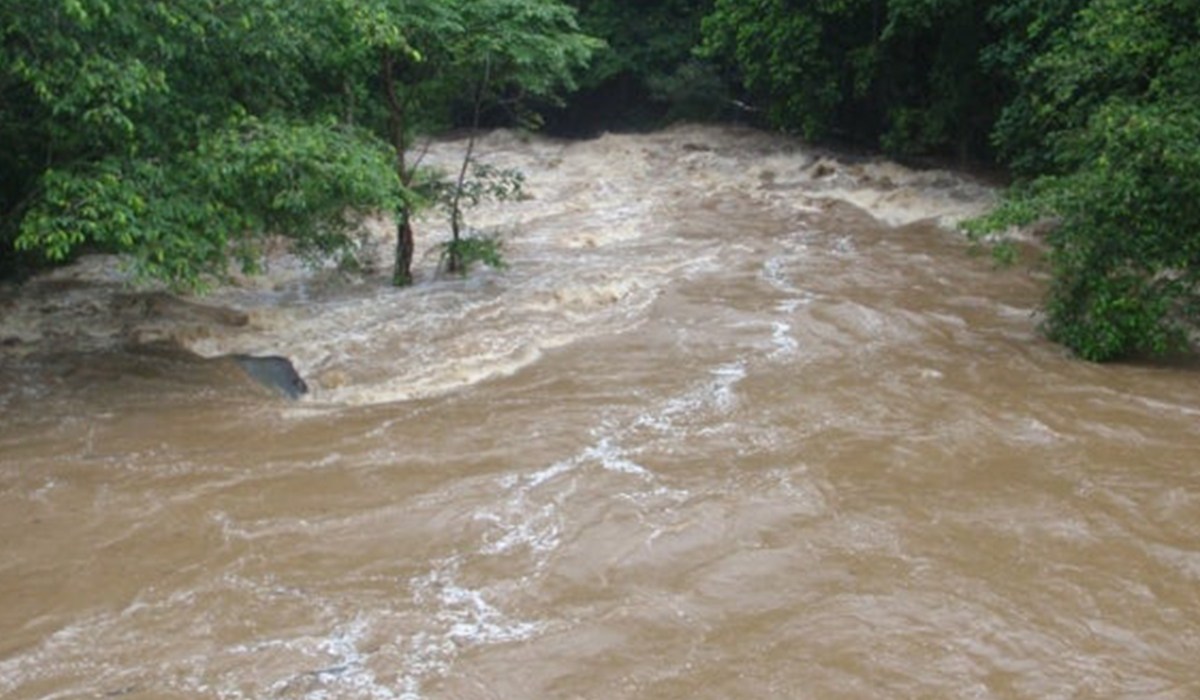 बझाङको बउलीगाडले सतर्कता तह नाघ्यो, साँझैसम्म सचेत रहन आग्रह