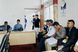 निजामती विधेयकको विवादित विषय टुंगो लगाउन छलफल सुरु