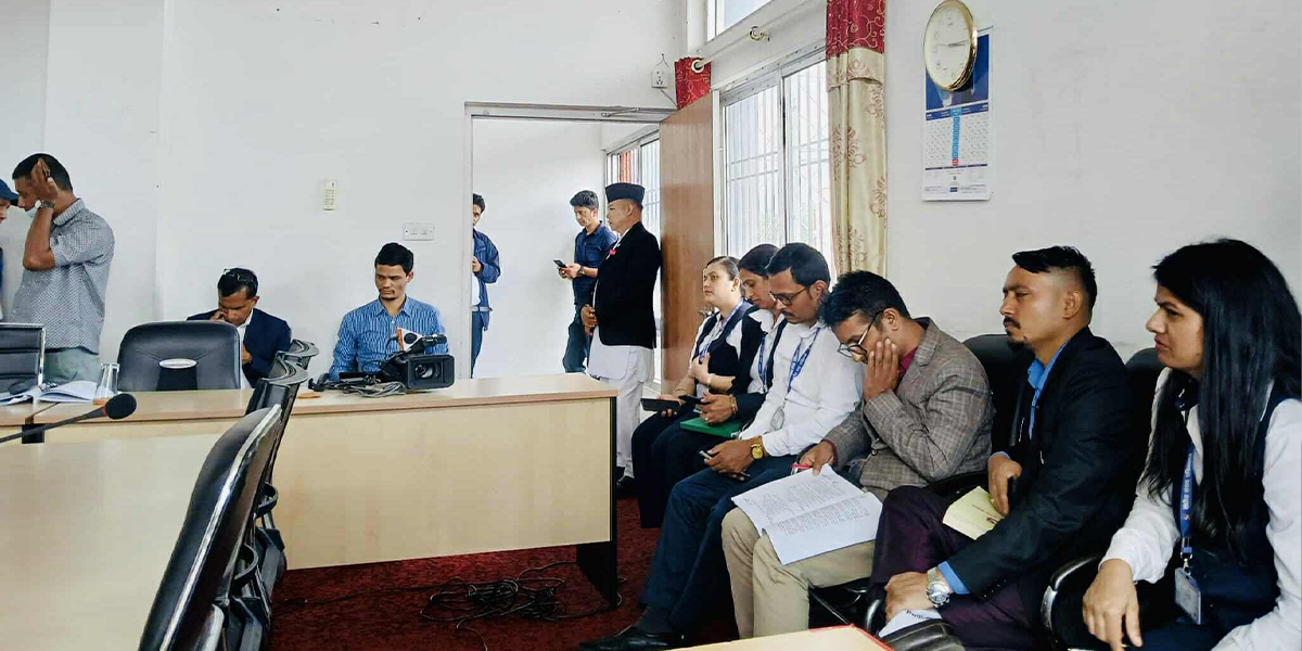 निजामती विधेयकको विवादित विषय टुंगो लगाउन छलफल सुरु