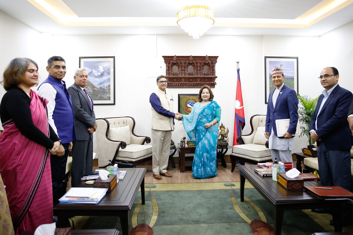 सिंहदरबारमा परराष्ट्र मन्त्री राणा र भारतीय विदेश सचिव मिस्रीबीच भेटवार्ता