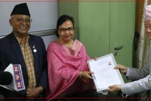 न्यौपानेद्वारा राज्य व्यवस्था तथा सुशासन समिति सभापतिमा उम्मेदवारी दर्ता