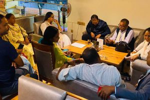 रञ्जितालाई निकटस्थको ढाडस : भेला अमान्य, हाम्रो अध्यक्ष तपाईँ नै