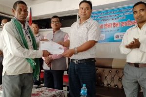 ऐन बनेसँगै भलमन्सालाई प्रमाणपत्र वितरण
