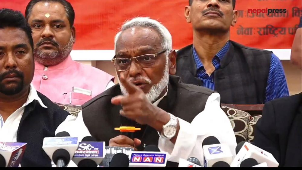 कैलाली कारागार प्रकरणमा राजेन्द्र महताेकाे पार्टीले गृहमन्त्रीकाे राजीनामा माग्याे