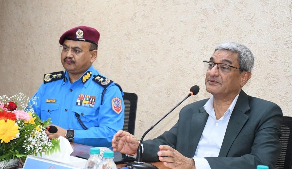 मुलुकलाई लागूऔषधमूक्त बनाउन निर्मम भएर काम गर्न गृहमन्त्रीको निर्देशन