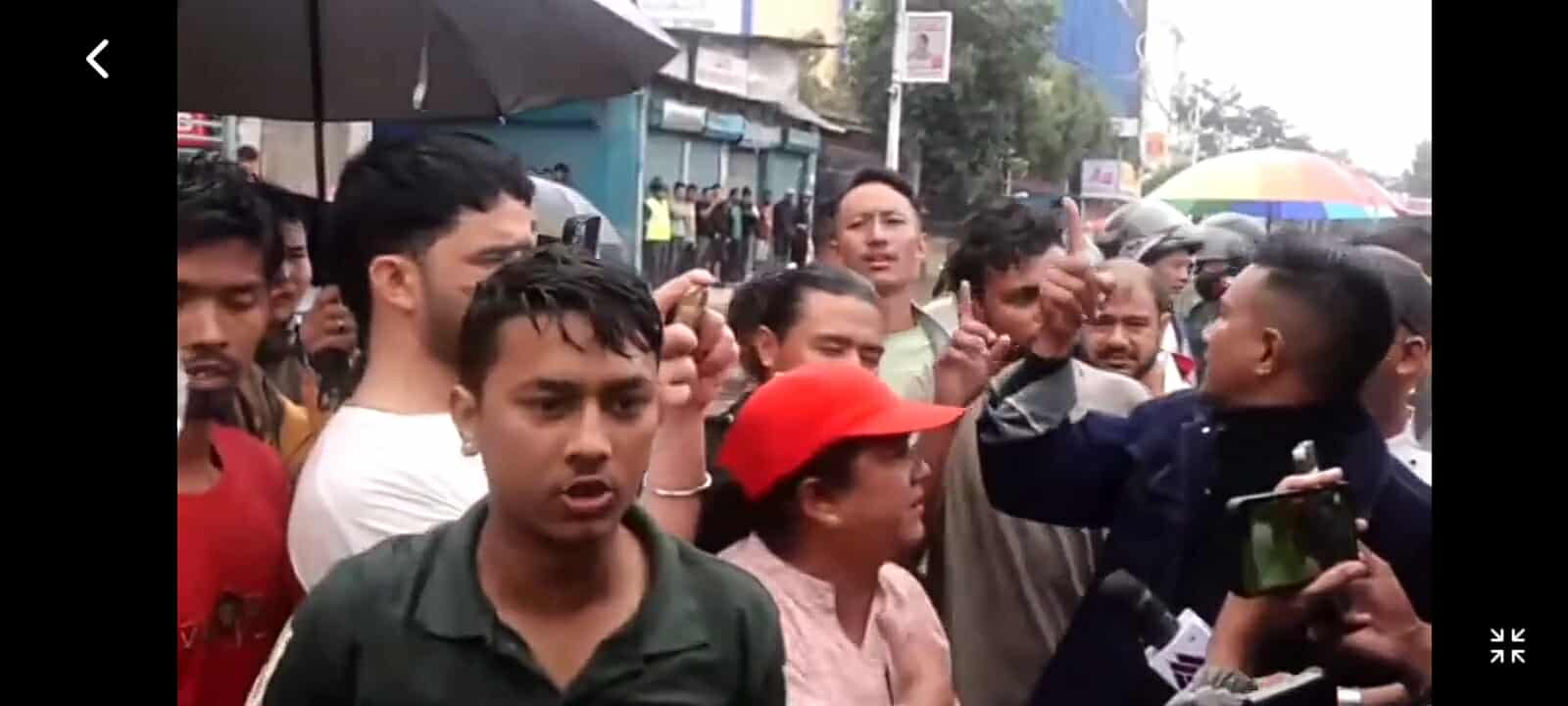 जंगीअड्डा अगाडि तनाव : सुशीला कार्कीलाई सरकार प्रमुख बनाउन नहुने भन्दै विरोध