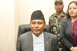 कुनै पनि सेवा सुविधा नलिने ऊर्जामन्त्री घिसिङको घोषणा