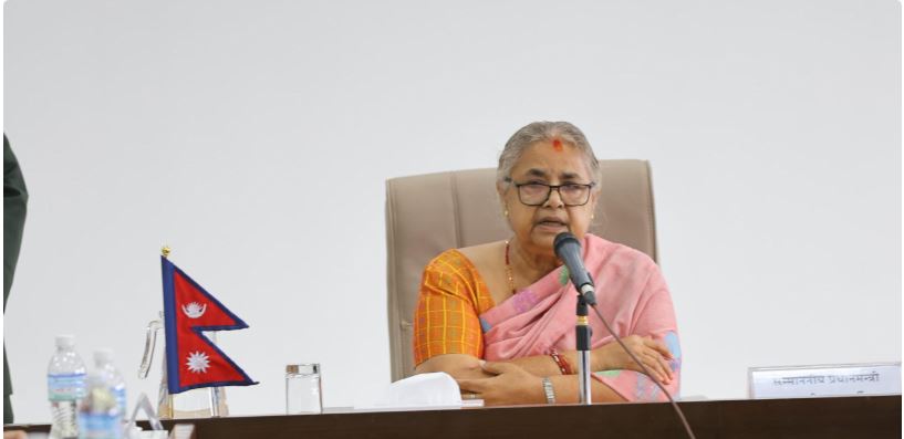 प्रधानमन्त्री कार्कीसँग निर्वाचन आयोगका पदाधिकारीको छलफल