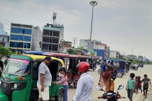 सामान्य अवस्थामा फर्किदै कैलालीका बजारहरु (फोटो फिचर)