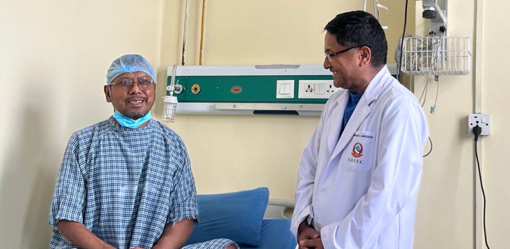 पूर्व मन्त्री लक्ष्मण किशोर चौधरीको तेस्रो पटक मृगौला प्रत्यारोपण