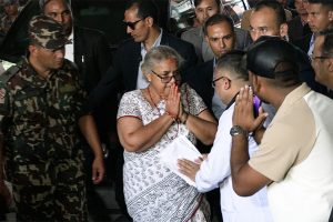 प्रधानमन्त्री कार्कीले लिइन् ट्रमा सेन्टर पुगेर घाइतेको स्वास्थ्यबारे जानकारी