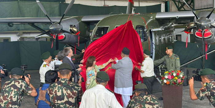 अमेरिकाले नेपाली सेनालाई दियो स्काई ट्रक र एयर एम्बुलेन्स