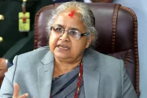 प्रधानमन्त्री कार्यालयले भन्यो: ढिलासुस्ती र घुस खोरी भए सिधै फोन गर्नुस्