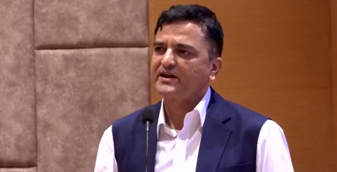 जेनजी आन्दोलनमा भएका क्षतिप्रति माफी माग्दै योगेशले भने: एमाले पुनर्गठन गर्नुपर्छ