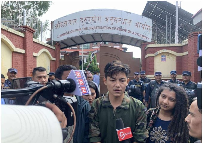 राजीनामा माग गर्दै अख्तियार प्रमुख राईलाई जेन-जीको दबाबपत्र