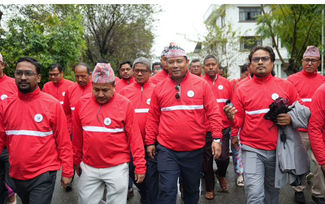 औपचारिक रूपमै फुट्यो नाउपा, दल दर्ता गराउन गए रेशम, अध्यक्षमा कबीर सोप