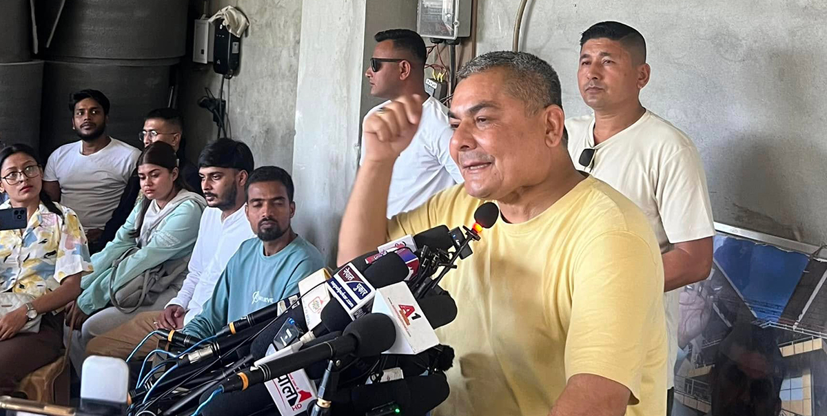 मंसिर ७ गतेदेखि देशभर आन्दोलन गर्ने दुर्गा प्रसाईंको घोषणा