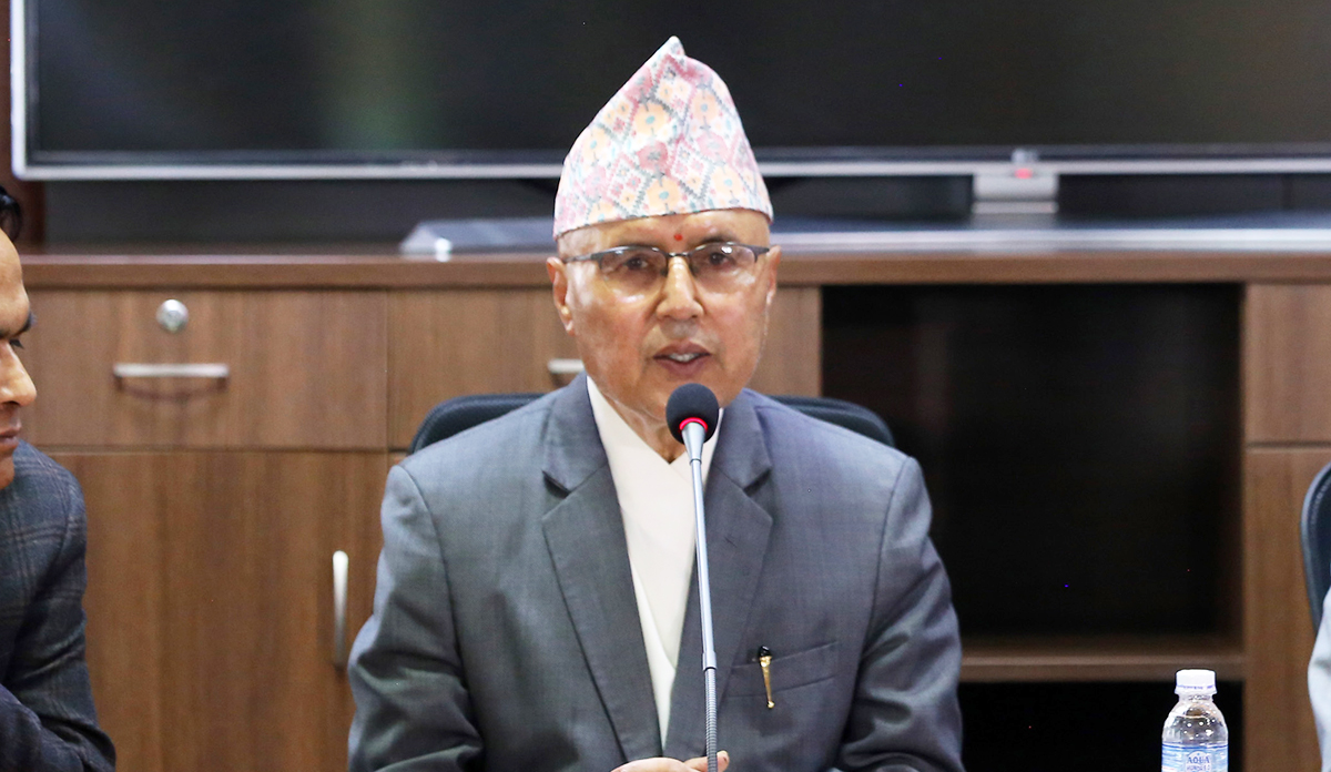 अमेरिका पुगेका अर्थमन्त्रीले गरे सिङ्गापुरका राष्ट्रपतिसँग शिष्टाचार भेट
