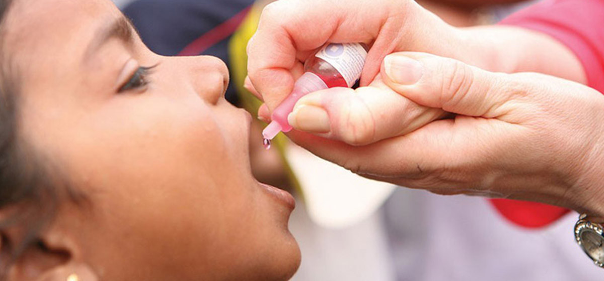 ६ महिनादेखि ११ महिनाका २८ लाख बालबालिकालाई भिटामिन ‘ए’ खुवाइँदै