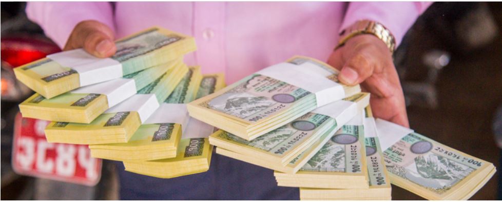 १ सय दरका नयाँ नोट आजदेखि चलनचल्तीमा