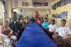 आन्दोलनरत फुटबल खेलाडीलाई एनएनआईपीएको समर्थन