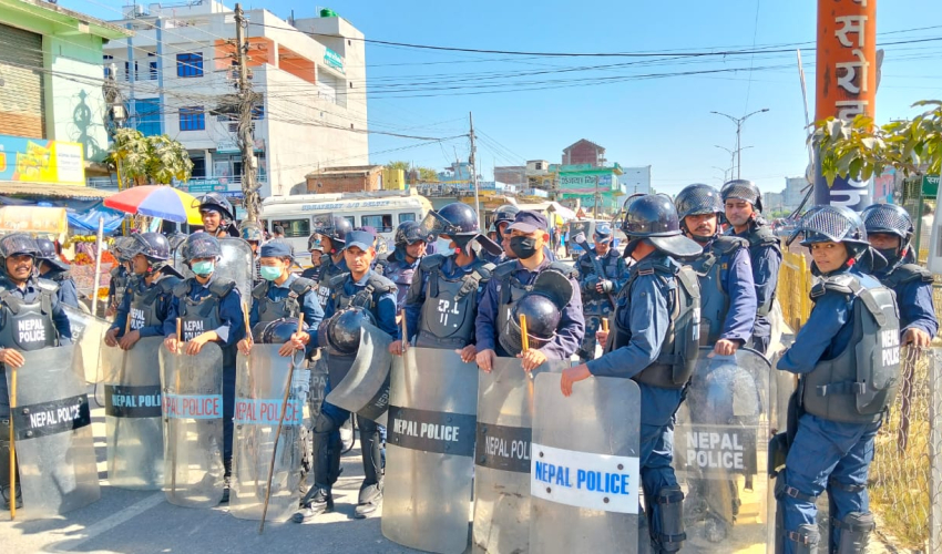 कैलालीमा एक हजार प्रहरी परिचालन