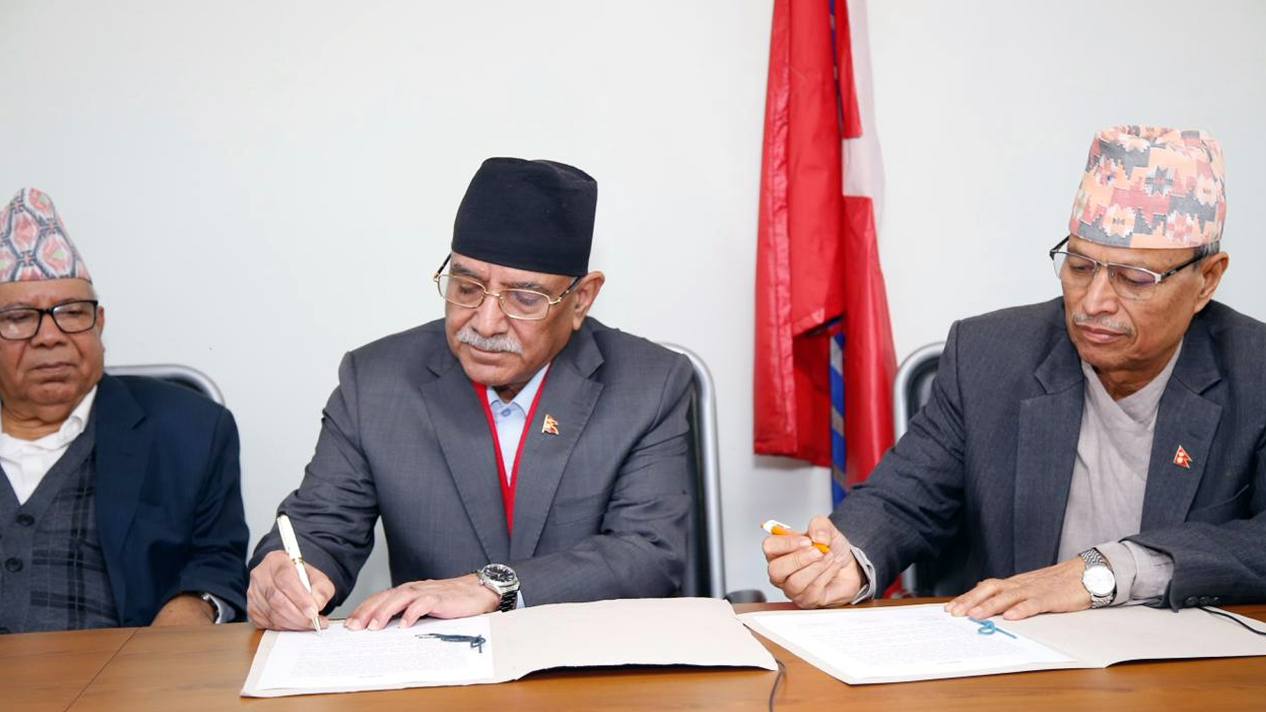 प्रचण्ड–माधवसँग भीम रावलको सात बुँदे सहमति