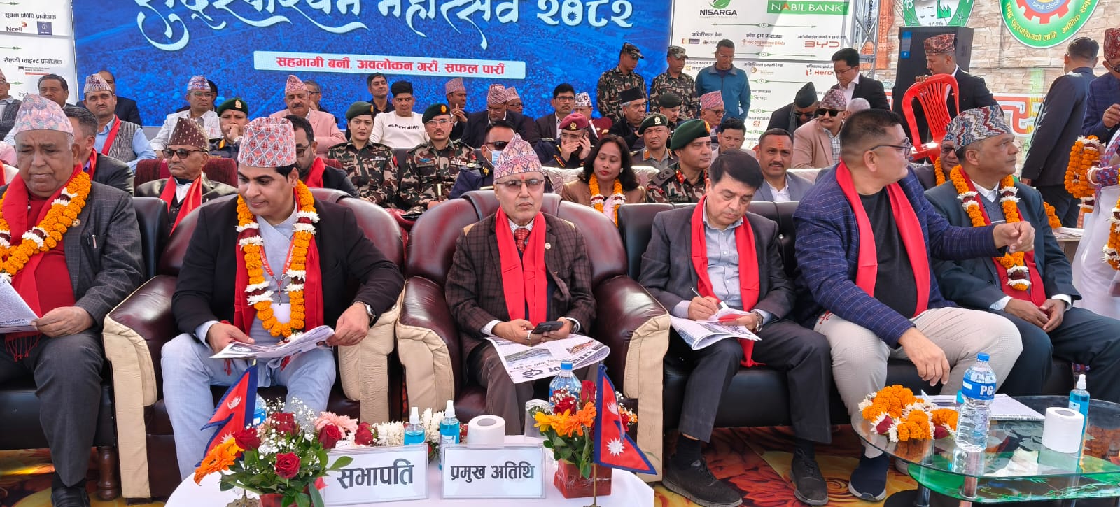 कार्यविधि परिवर्तन गरेर भए पनि दशरथ चन्द विश्वविद्यालय सञ्चालन गर्छौं : अर्थमन्त्री खनाल