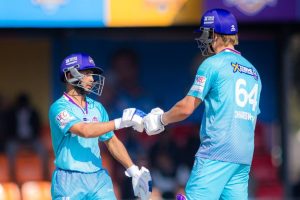 भीम र बेनको अर्धशतकमा काठमाडौंले पोखरालाई दियो १६६ रनको लक्ष्य