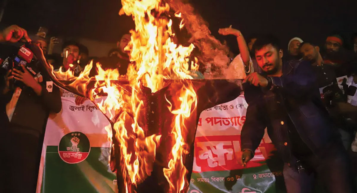 बंगलादेशमा अर्का नेताको पनि गोली हानी हत्या