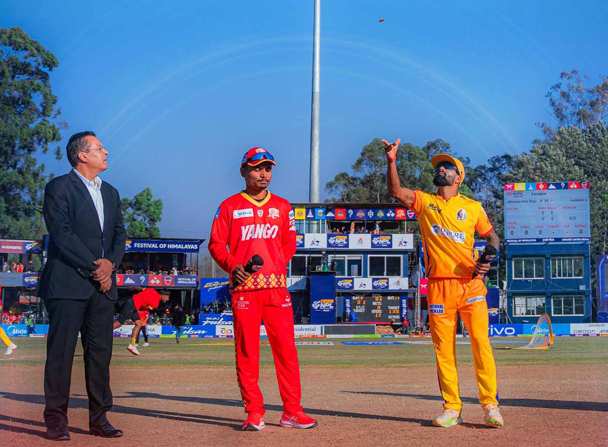 टस जितेर लुम्बिनीविरुद्ध सुरुमा ब्याटिङ गर्दै सुदूरपश्चिम