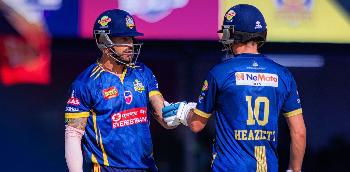 टस जितेर पहिले फिल्डिङ गर्दै विराटनगर