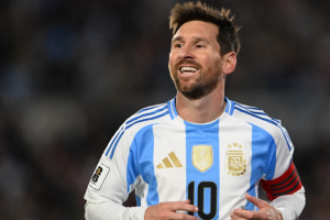 १५ हजार रुपैयाँ तिरेर भारतमा मेस्सीसँग फोटो खिच्न पाइने