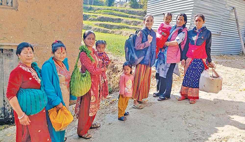 बाजुराका महिलालाई चेलत्यार दिने चटारो