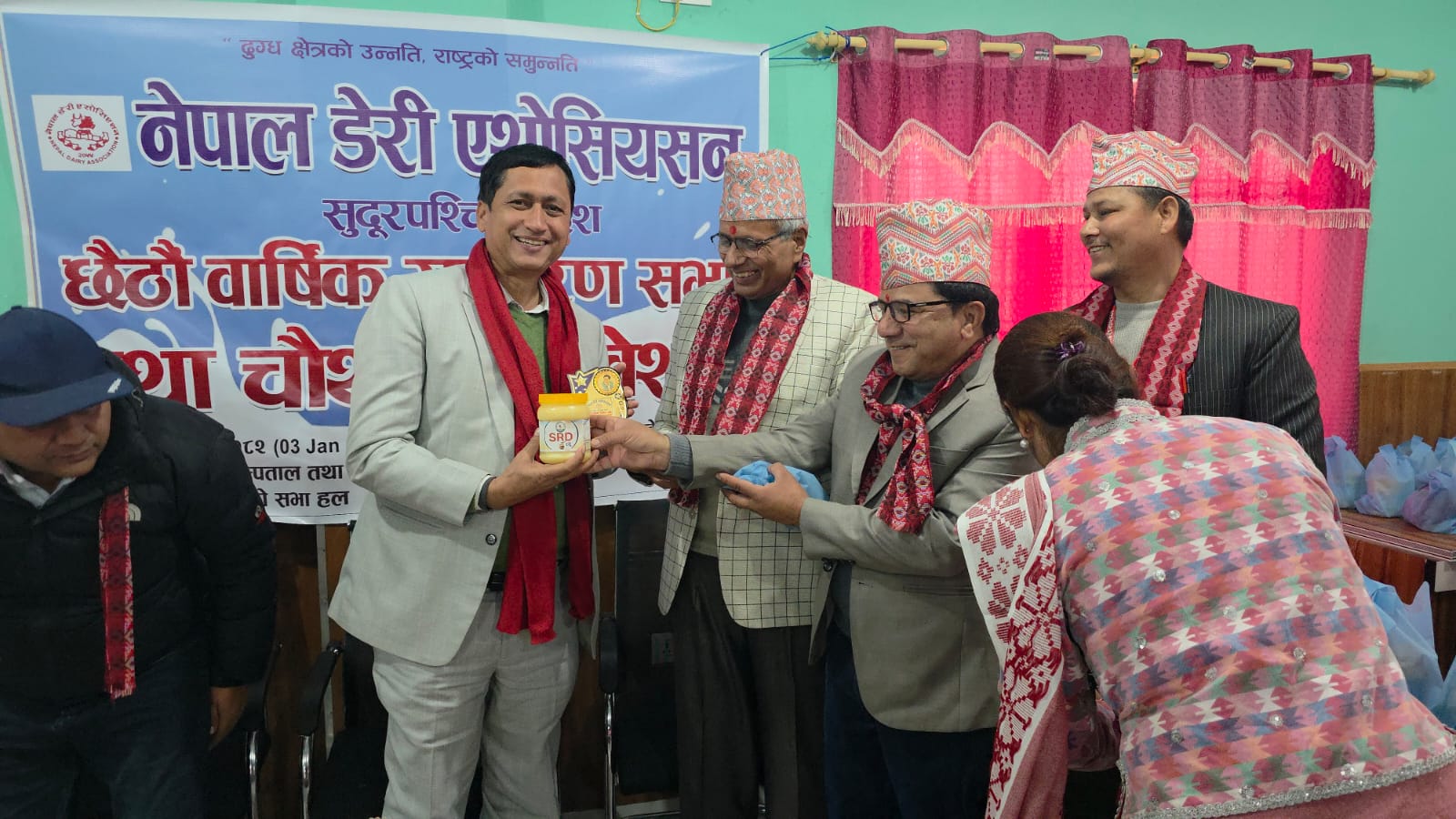 प्राकृतिक दूधको शक्तिः सुदूरपश्चिम डेरी क्षेत्रको उज्यालो भविष्य